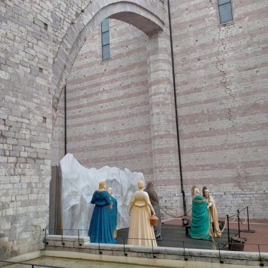 Appartamenti Santa Chiara Assisi Exterior foto