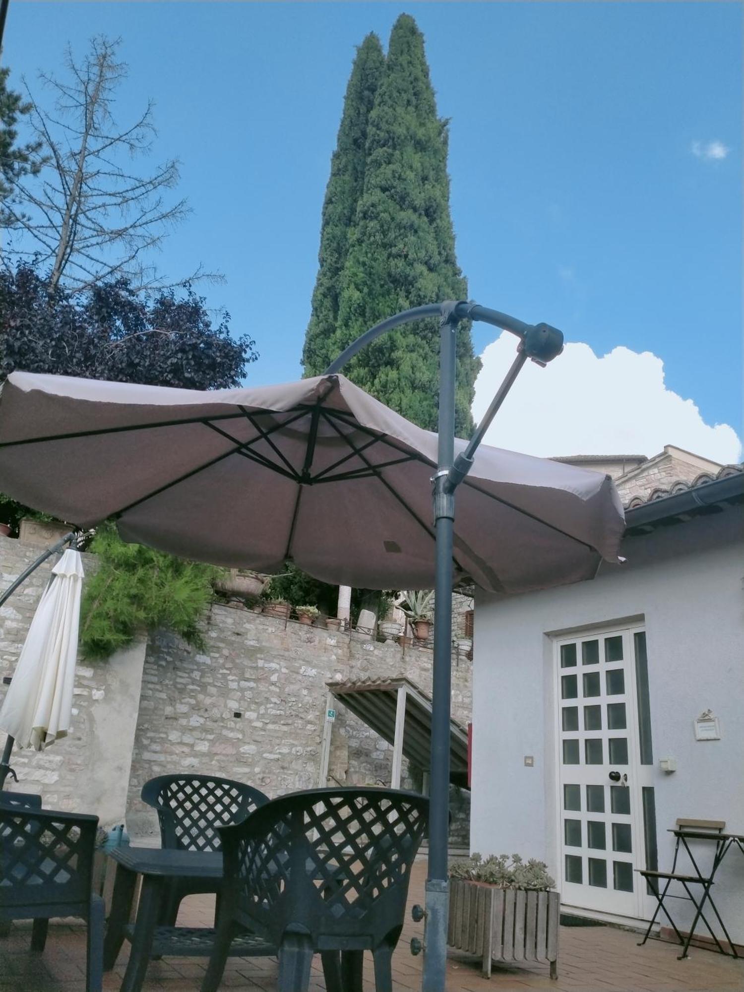 Appartamenti Santa Chiara Assisi Exterior foto