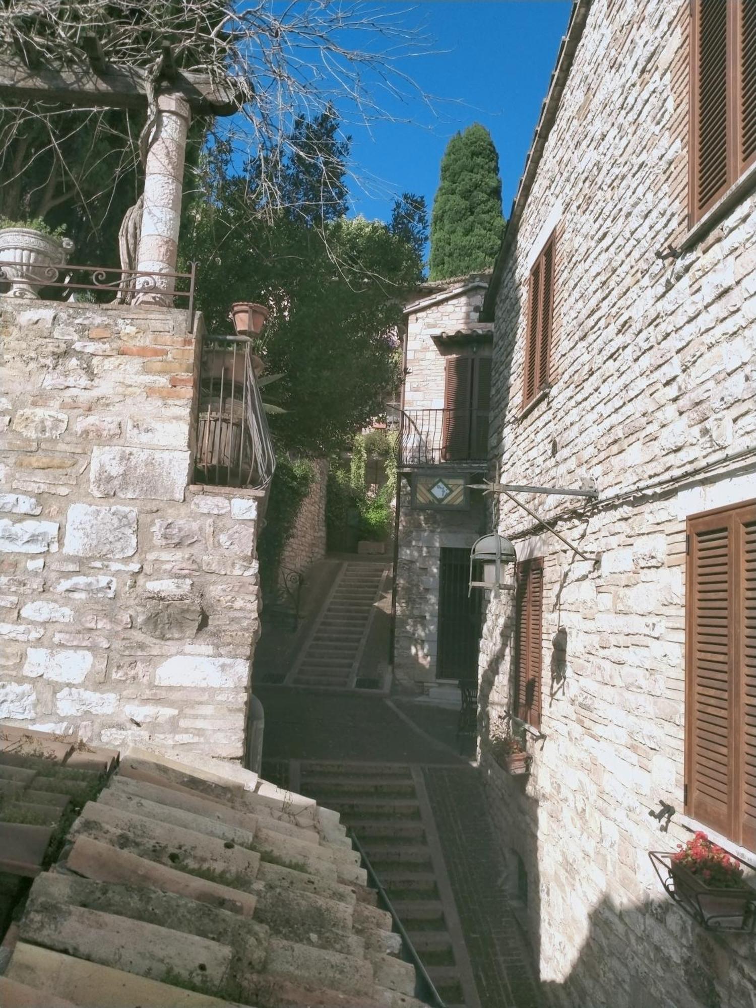 Appartamenti Santa Chiara Assisi Exterior foto